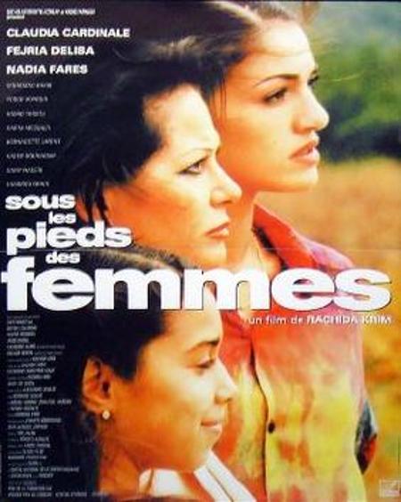 Sous les pieds des femmes